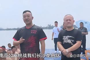 黄健翔：请个专业教练，哈兰德完全能拥有C罗那样的头球得分能力